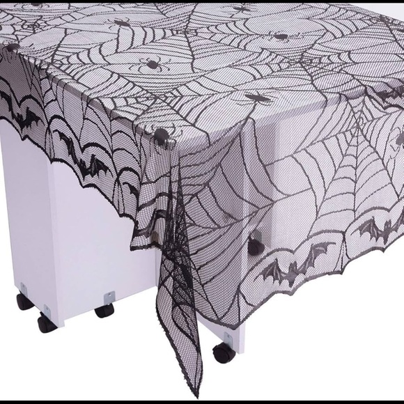 Halloween Lace Tablecloth & Mantel Scarf Set Spiderweb Black Gothic Décor - Picture 1 of 3